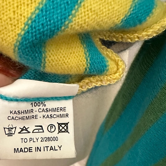 Striped Cashmere Sweater/Hoodie - Picture 9 of 9